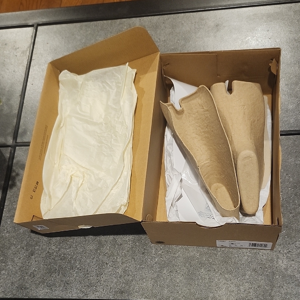 UGG Tan Storage Box - Picture 2 of 11